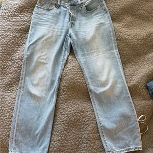 Levi’s 501 90s Women’s Light Blue Straight-Leg Jeans